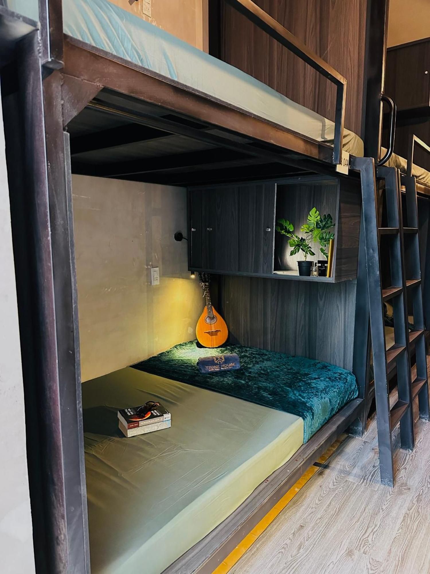 T Zone Hostel - Quiet Place, Near China Town,Ho Thi Ky Street Food,Cafe,Beer Хошимин Экстерьер фото
